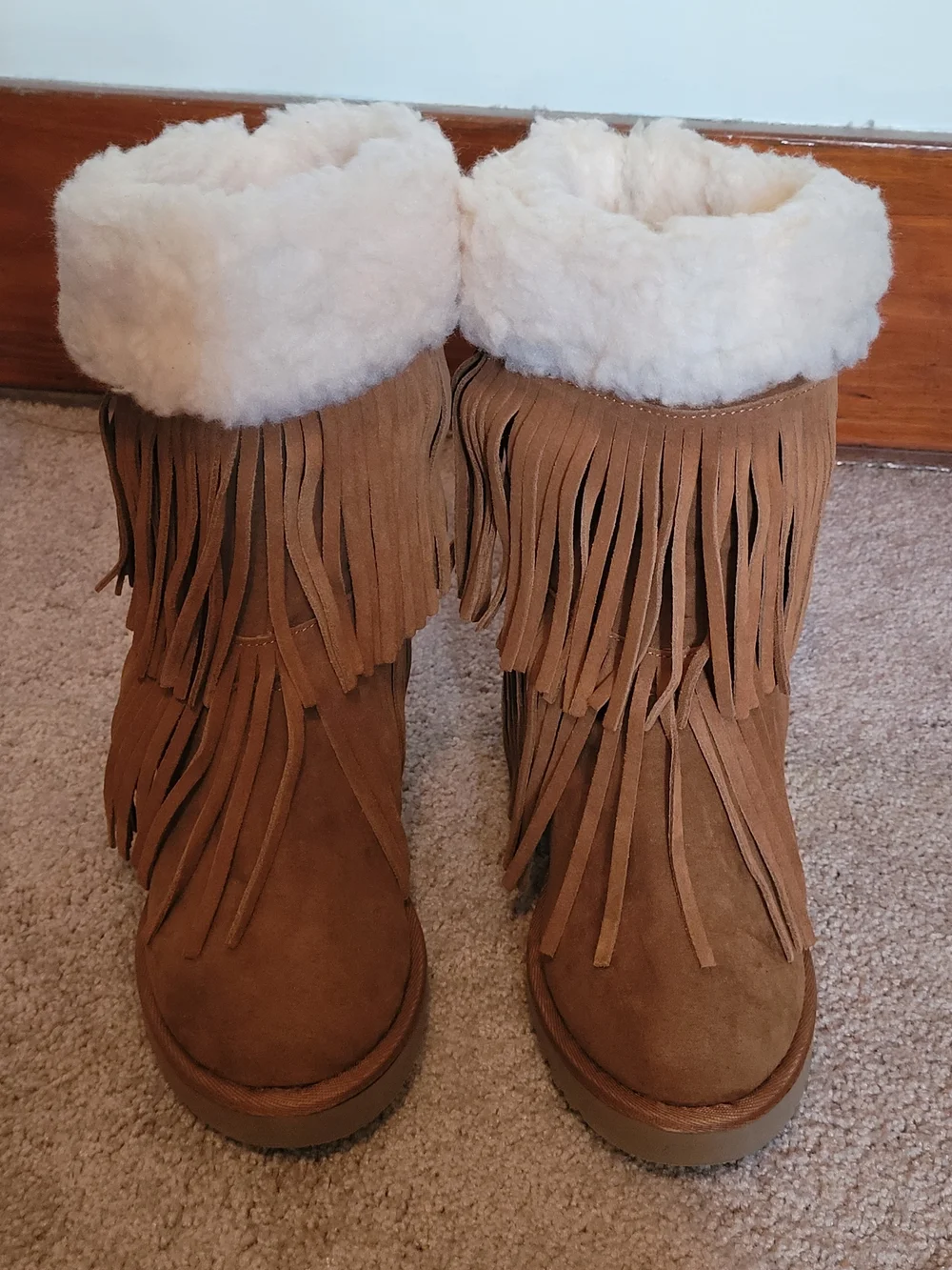Shearling Cuff Suede Fringe Wedge Winter Boots - Chestnut Womens Size 9 NWOT